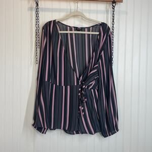 Torrid Women’s Gray & Pink Crepe Surplice Wrap Top Plus Size 3X